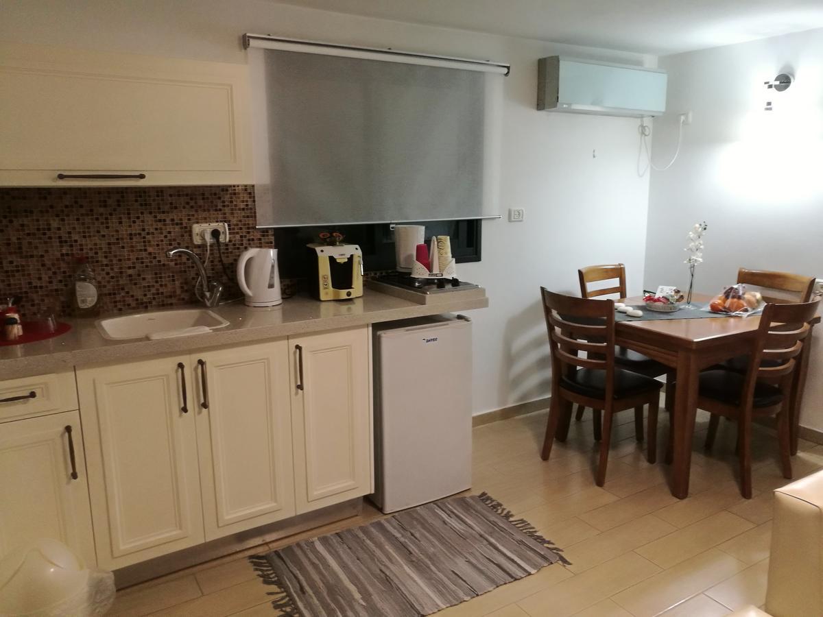 Ronit'S Place Daire Kiryat Shmona Dış mekan fotoğraf